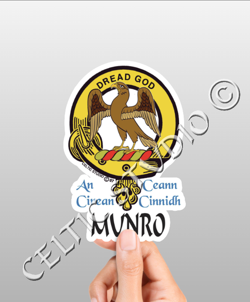 Vinyl  Munro Clan Badge Decal - Personalized Scottish Family Heritage Sticker