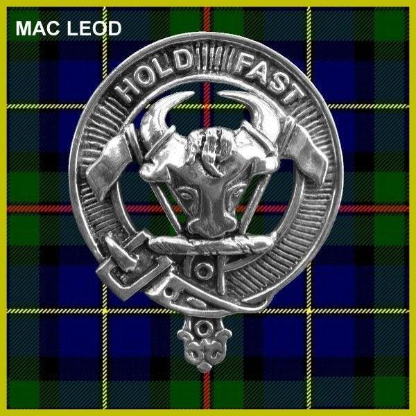 MacLeod (Harris) 8oz Clan Crest Scottish Badge Stainless Steel Flask