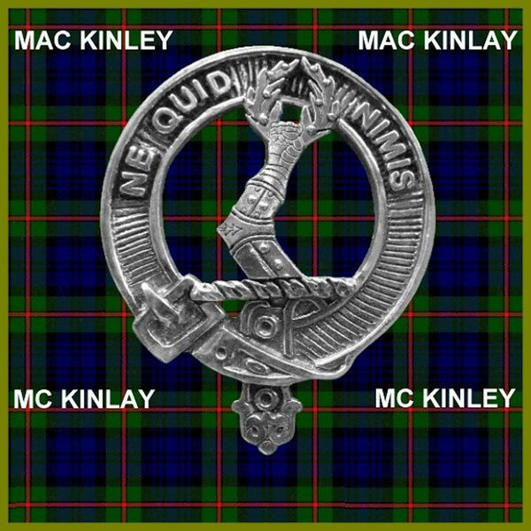 MacKinlay 5 oz Round Clan Crest Scottish Badge Flask
