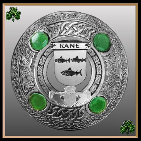 Kane Irish Claddagh Coat of Arms Plaid brooch ~ Emerald stones