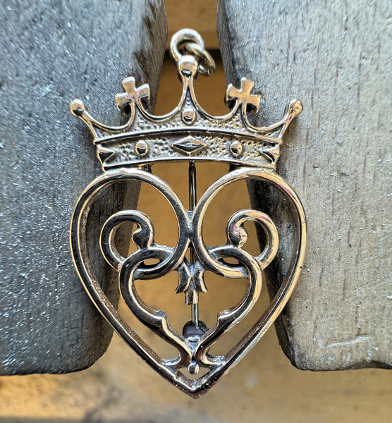 Scottish Luckenbooth Pendant, Queen Mary, 10K or 14K Gold, Large Necklace