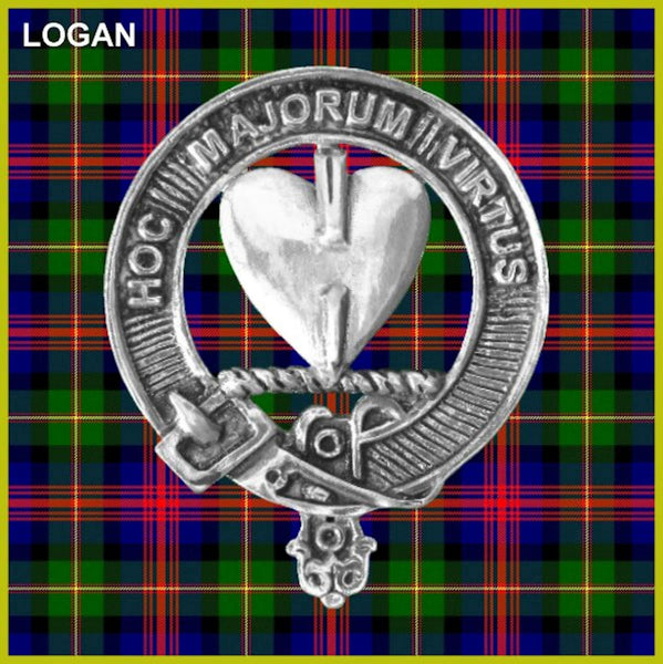 Logan Clan Crest Badge Glass Beer Mug
