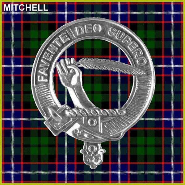 Mitchell Clan Crest Badge Glass Beer Mug