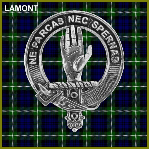 Lamont Clan Crest Badge Glass Beer Mug
