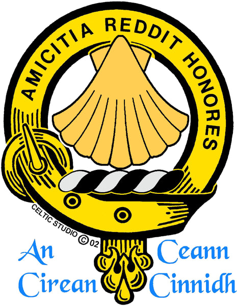 a crest with a yellow shell and black and white stripes, surrounded by a yellow band with the text "AMICITIA REDDIT HONORES" and "An Cirean Cinnid" written below it.