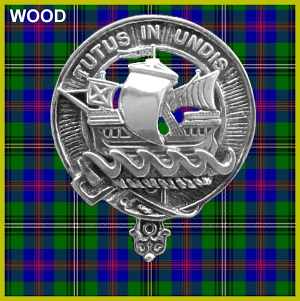Wood Clan Crest Badge Glass Beer Mug