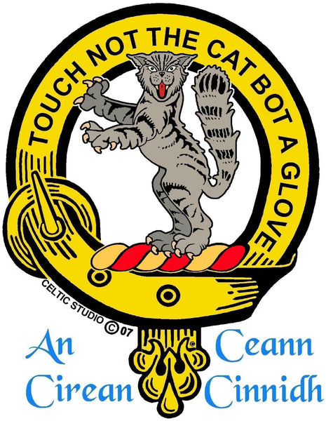 MacIntosh Clan Crest Badge Skye Decanter