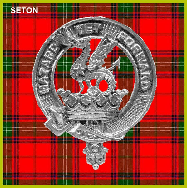 Seton Clan Crest Badge Glass Beer Mug