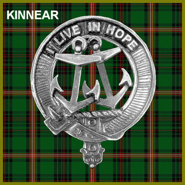 Kinnear 5 oz Round Clan Crest Scottish Badge Flask