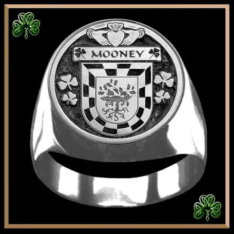 Mooney Irish Coat of Arms Gents Ring IC100