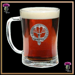 Russell Clan Crest Badge Glass Beer Mug
