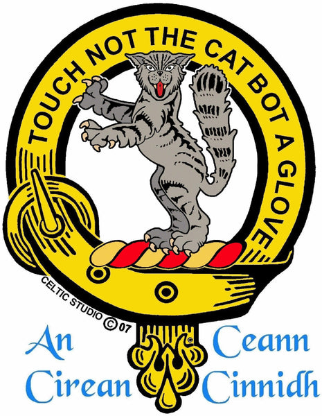 MacIntosh 5 oz Round Clan Crest Scottish Badge Flask