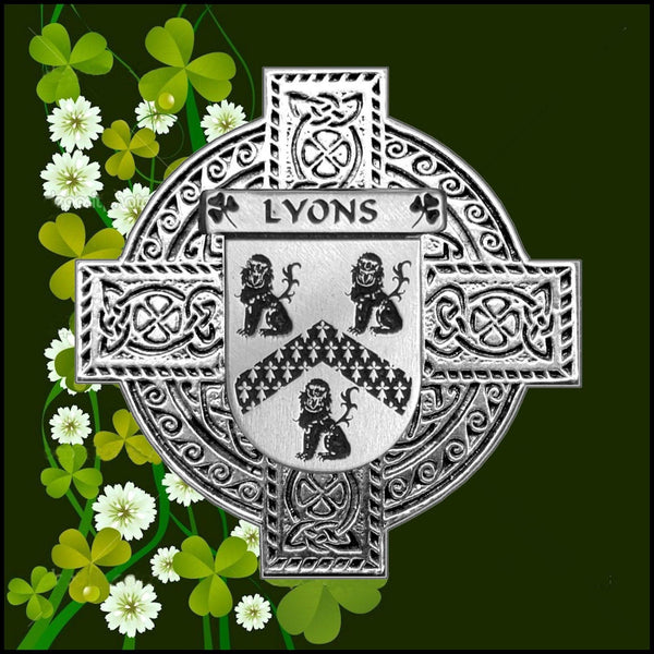 Lyons Irish Coat of Arms Badge Glass Beer Mug