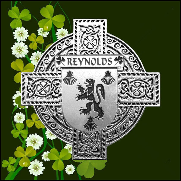 Reynolds Irish Coat of Arms Badge Glass Beer Mug