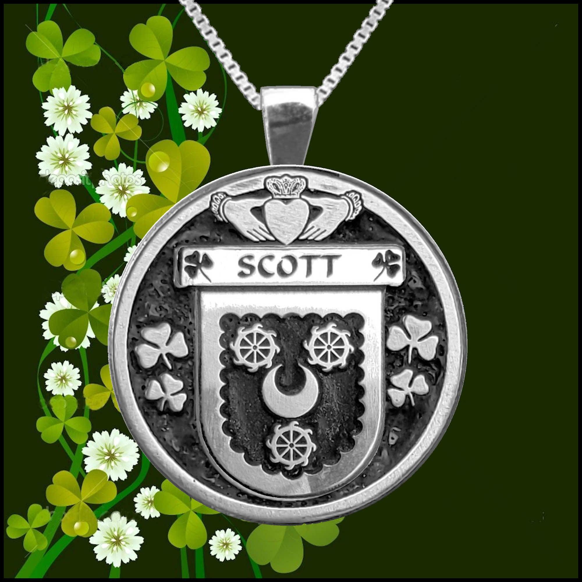 Scott Irish Coat of Arms Disk Pendant, Irish