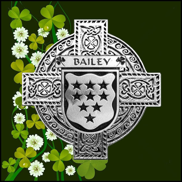Bailey Irish Dublin Coat of Arms Badge Decanter