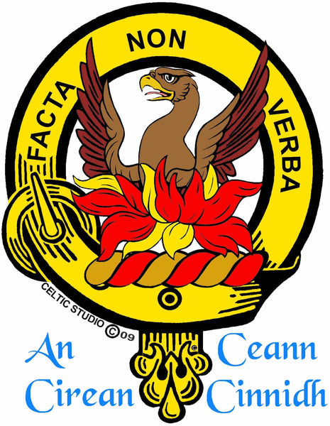 Snodgrass Clan Crest Badge Skye Decanter