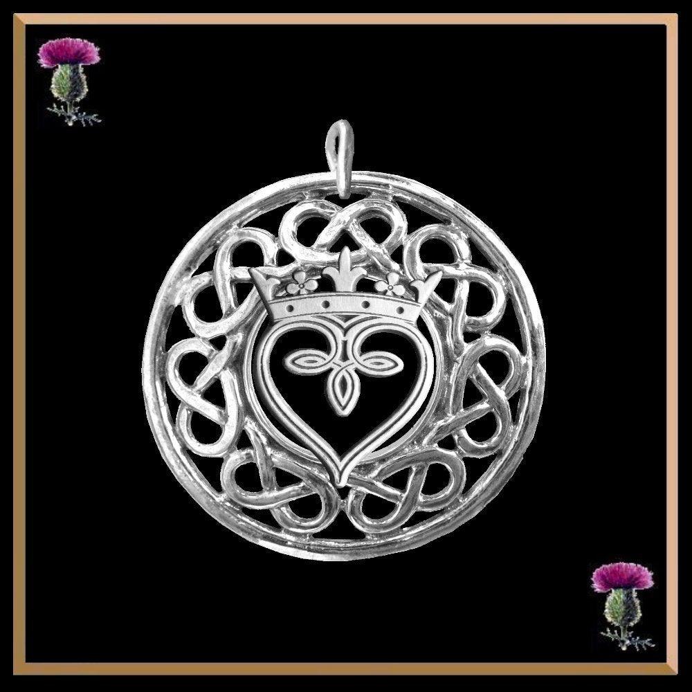 Traditional Luckenbooth Interlace Pendant