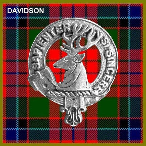 Davidson Clan Crest Scottish Pewter Cap Badge CB01